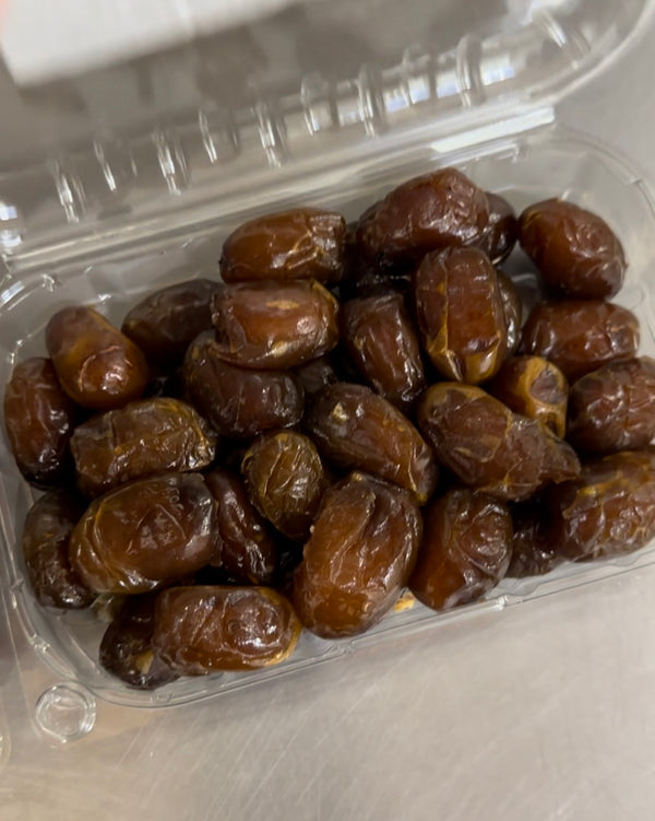Organic Halawi Dates from Bautista Certified Organic 1lb