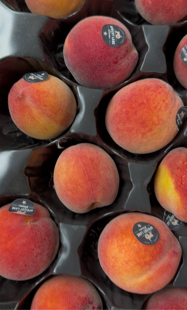 Organic Eva’s Pride Peaches from Apricot Lane Farms 2lbs