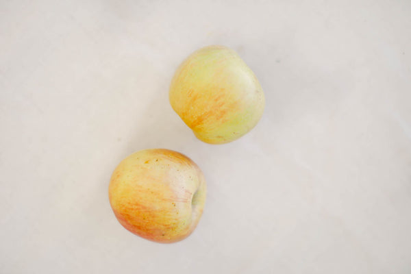 Organic Fuji Apples from Cuyama Farms - 2lbs