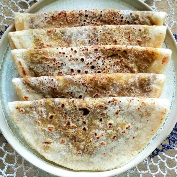 Flatbread Dastaneh & Kelaneh by Kouzeh Bakery